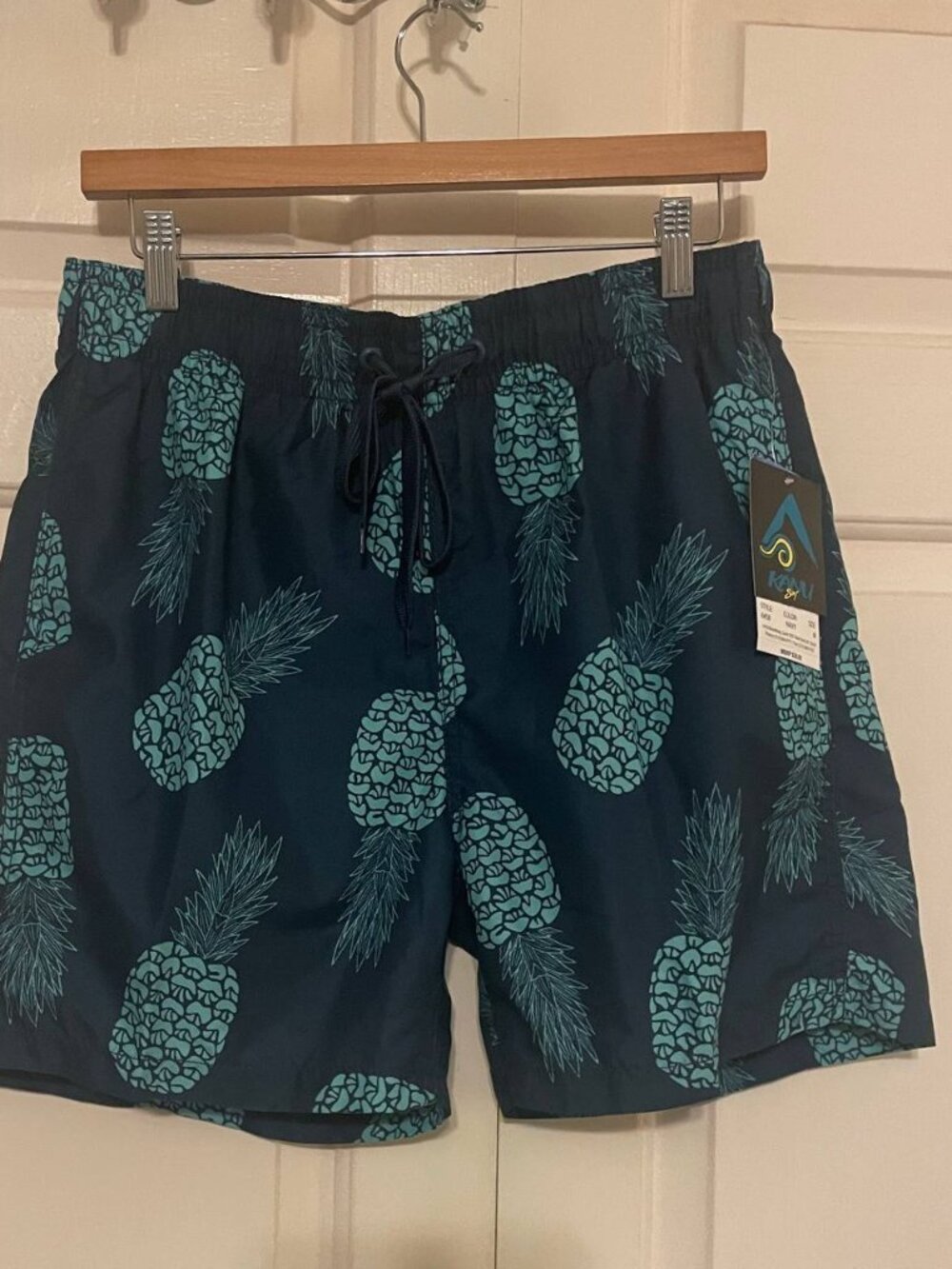 NWT Kanu Surf Men's M Navy Pineapple Board Shorts | Tropical Resort Wear Swim